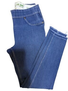 NYGARD Blue Women's Slim Stretch Jeans
